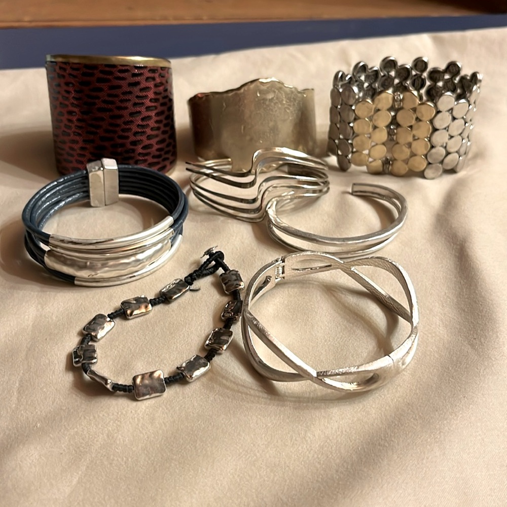 Bunch of Bracelets! Silver/Gold, Red/Black/Gold